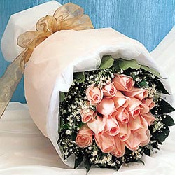 12 adet sonya gül buketi anneler günü için olabilir   Demetevler Ankara İnternetten çiçek siparişi 
