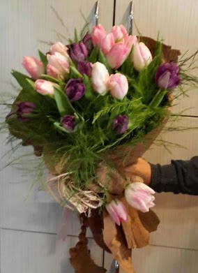 20 adet lale buketi �i�e�i  Ankara hediye �i�ek yolla 