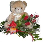  Ankara online çiçek gönderme sipariş  5 adet gül , mum ve ayicik sevdiklerinize özel 