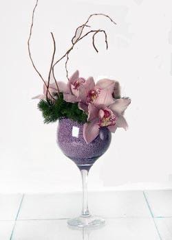  Ankara online çiçek gönderme sipariş  cam içerisinde 3 adet kandil orkide