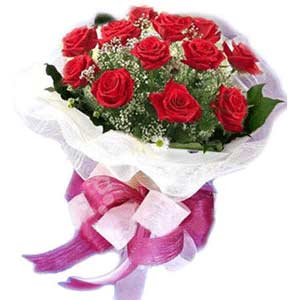 Ankara demetevler çiçek satışı  11 adet kırmızı güllerden buket modeli