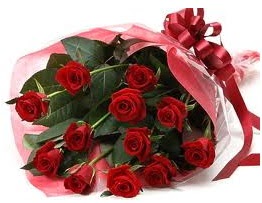 Sevgilime hediye eşsiz güller  Ankara uluslararası çiçek gönderme 