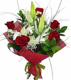 1 dal kazablanka 5 kırmızı gül buketi  Ankara kaliteli taze ve ucuz çiçekler 