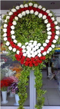 Cenaze çelenk çiçeği modeli  Ankara demetevler anneler günü çiçek yolla 