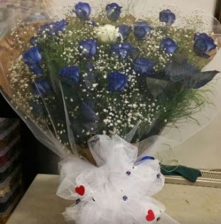 Mavi güllerden kız isteme buket çiçeği  Ankara internetten çiçek siparişi 