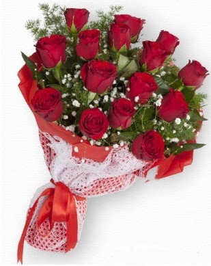 15 adet kırmızı gülden kız isteme buketi  Ankara demet çiçek gönderme 