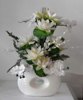 Porselen yapay çiçek tanzimi  Ankara demetevler çiçek siparişi çiçek yolla 