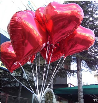8 adet folyo kalp uçan balon  demetevler çiçekçi Ankara ucuz çiçek gönder 