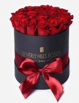 Siyah kutuda 25 adet kırmızı gül tanzimi  Demetevler Ankara İnternetten çiçek siparişi 