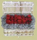  Ankara cicekciler , demetevler cicek siparisi  Sandikta 11 adet güller - sevdiklerinize en ideal seçim